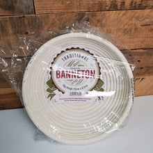 Load image into Gallery viewer, Round Loaf Bread Proving Basket, Medium
